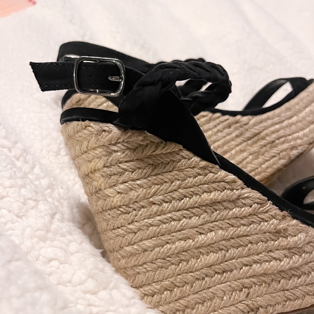 Platform Wedges - Picture 7 of 9